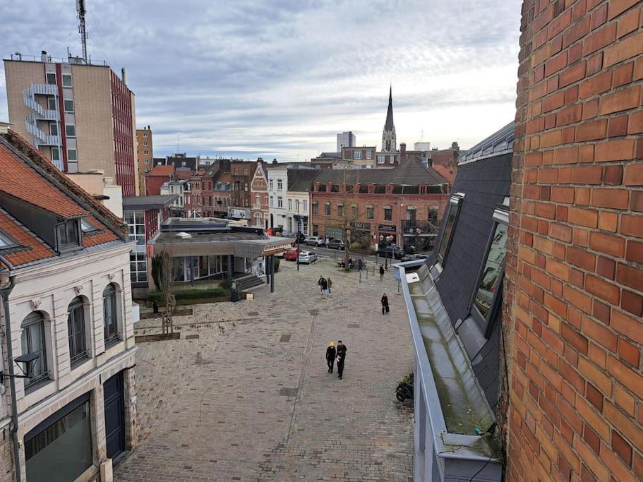 Appartement Magnifique T3 Avec Balcon Au Pied Du Metro Colbert à Tourcoing Extérieur photo