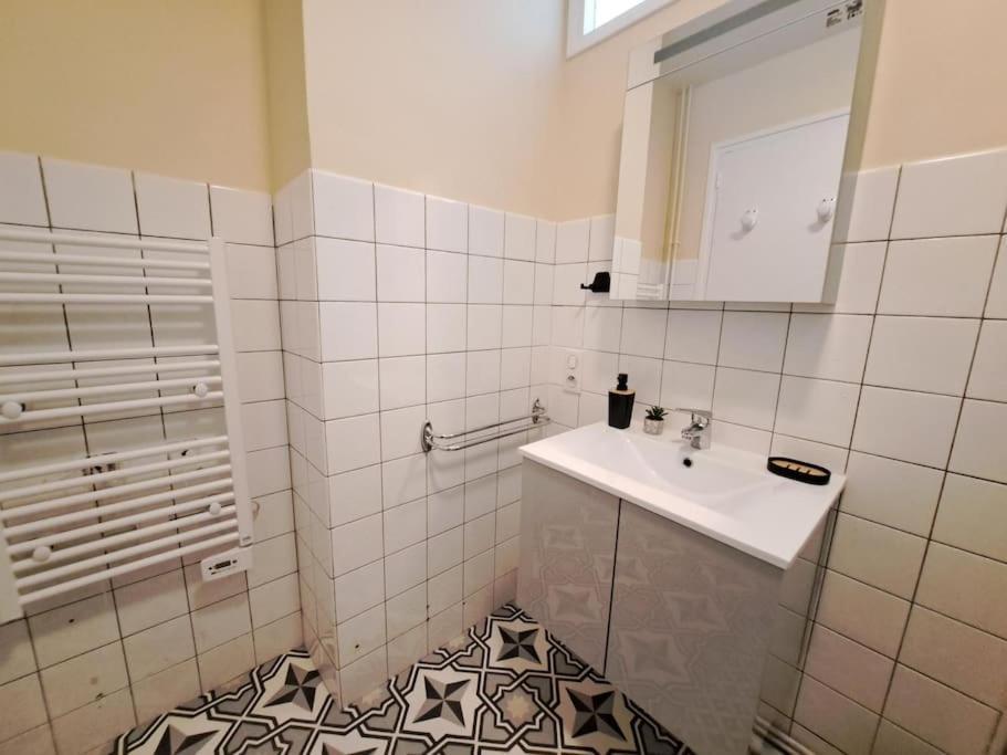 Appartement Magnifique T3 Avec Balcon Au Pied Du Metro Colbert à Tourcoing Extérieur photo