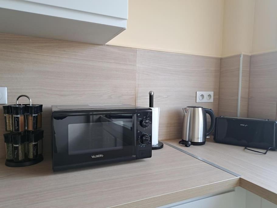 Appartement Magnifique T3 Avec Balcon Au Pied Du Metro Colbert à Tourcoing Extérieur photo